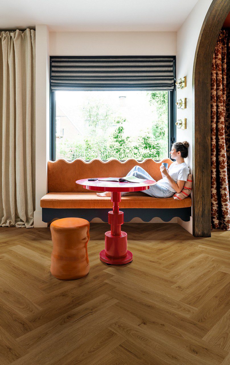 Vinüülparkett kalasaba Quick-Step Ciro Botanic Caramel Oak – vaade 6