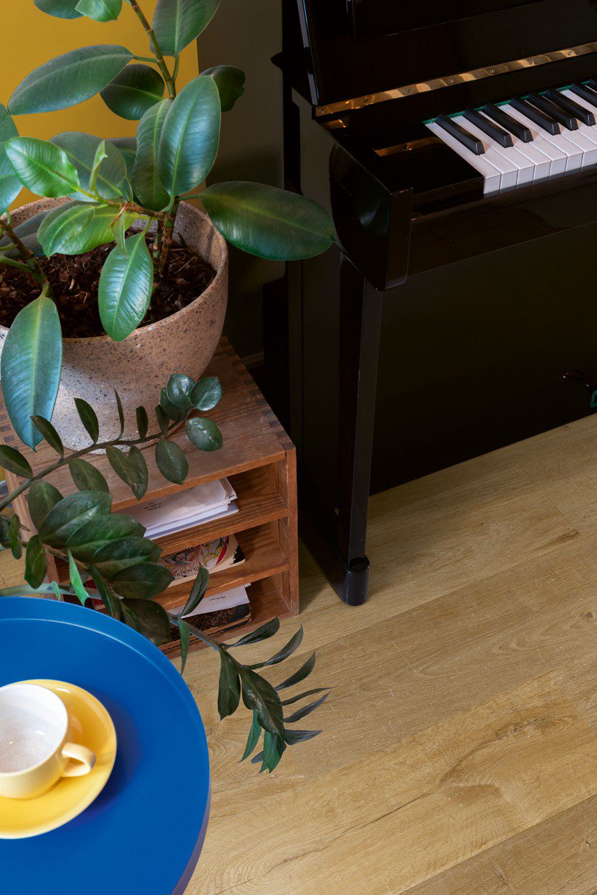 LVT põrandakate Quick-Step Bloom Cotton Oak Natural – vaade 6