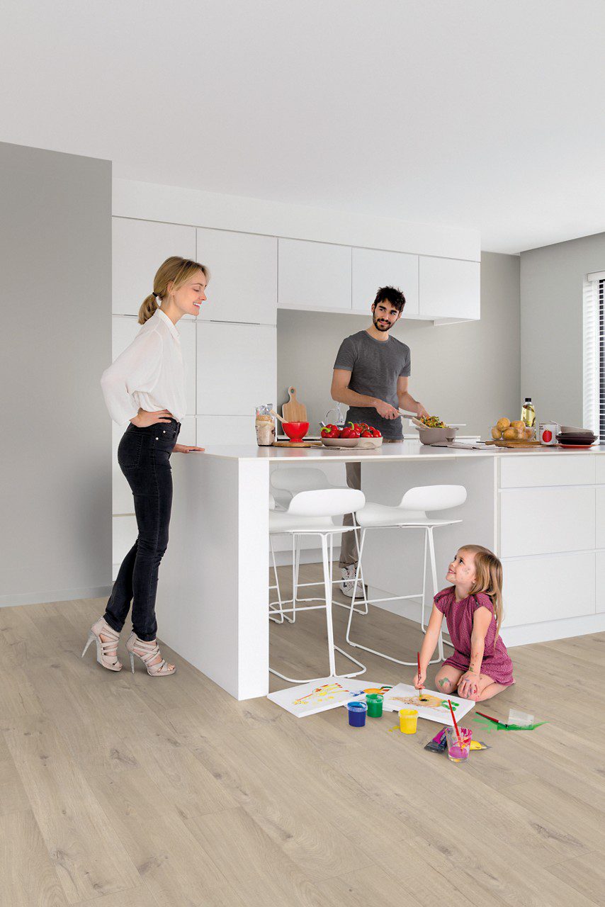 Vinüülparkett Quick-Step Bloom Cotton Oak Beige – vaade 3
