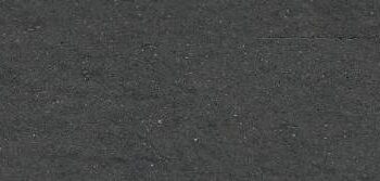 Kivimustriga keraamiline plaat ABK Poetry Stone Reloaded Basaltina Dark, 20x120 cm, 8,5 mm, matt P.tech, libisemiskindel R10