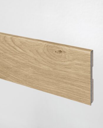 Kõrge sokliliist Floorify vinüülparketile, sobiva dekooriga, 89x9,5x2000 mm