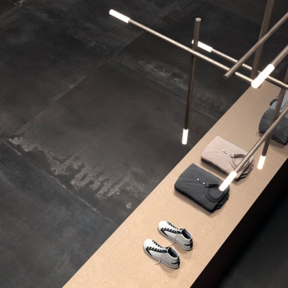 Metallimustriga keraamiline ABK Interno 9 Dark – vaade 5 Metallimustriga keraamiline ABK Interno 9 Dark – vaade 5