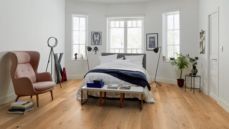 Parkett Tarkett, Grace, Tamm Rustic Plank XT, 1-lip, 2 külge mikrofaas, harjatud, Proteco ExtraMatt matt lakk – vaade 3 Parkett Tarkett, Grace, Tamm Rustic Plank XT, 1-lip, 2 külge mikrofaas, harjatud, Proteco ExtraMatt matt lakk – vaade 3