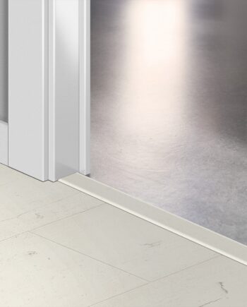 Incizo 5in1 üleminekuliist Quick-Step Painted Oak White laminaadile, 13x48x2150 mm