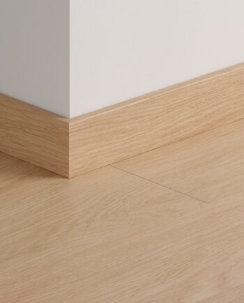 Põrandaliist tamm Quick-Step White Varnished Oak laminaadile, MDF, 12x58x2400 mm