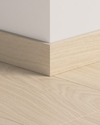 Põrandaliist tamm Quick-Step Pure Oak Polar LVT vinüülparketile, veekindel, 12x58x2400 mm