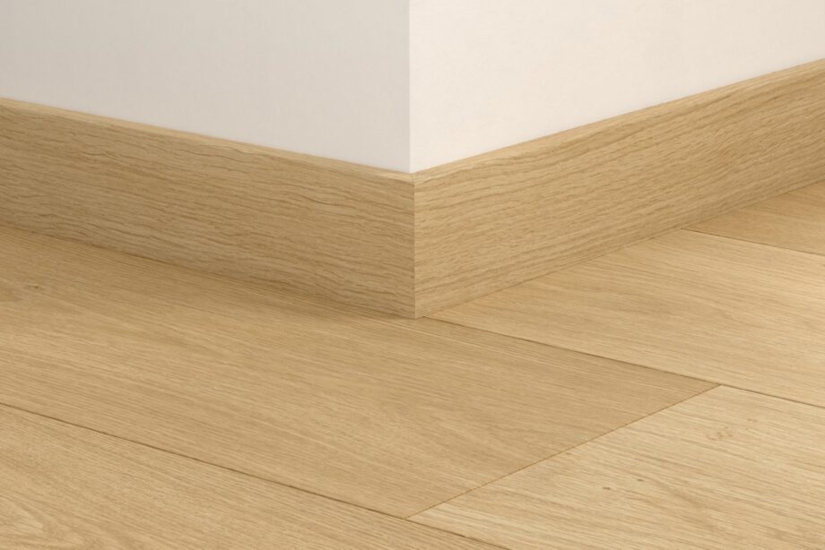 Põrandaliist tamm Quick-Step Coast Oak Beige LVT vinüülparketile, veekindel, 12x58x2400 mm