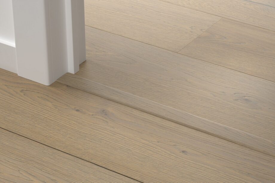 qswincp05112-1 Incizo 5in1 üleminekuliist Quick-Step Carbis Oak Extra Matt parketile, puitspoon, 17x54x2150 mm