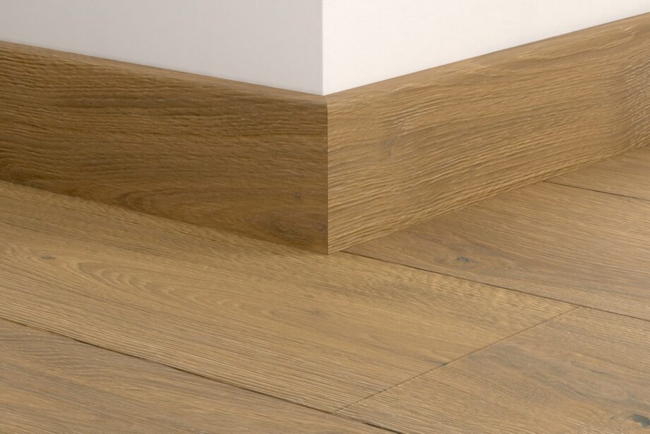 qswppskr06031mm-1 Puitliist veekindel Quick-Step Mustard Oak Extra Matt parketile, spoonitud, 16x80x2400 mm