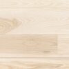 Saare parkett Esta Elegant Frost Ivory Pores 180 mm ekstra matt lakk – lähivaade Saare parkett Esta Elegant Frost Ivory Pores 180 mm ekstra matt lakk – lähivaade