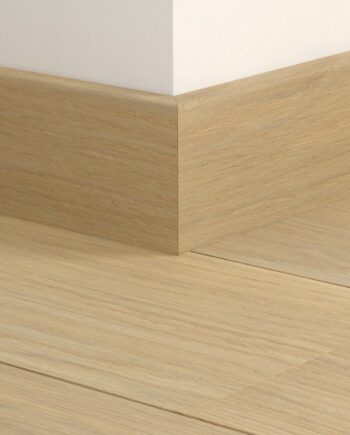 Spoonliist veekindel Quick-Step Lily White Oak Extra Matt parketile, spoonitud, 16x80x2400 mm