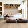 Tammeparkett Thede & Witte Boston, oksaline, suitsutatud, harjatud, valge matt lakk, 1-lip, 1900 x 189 x 15 mm – vaade 2