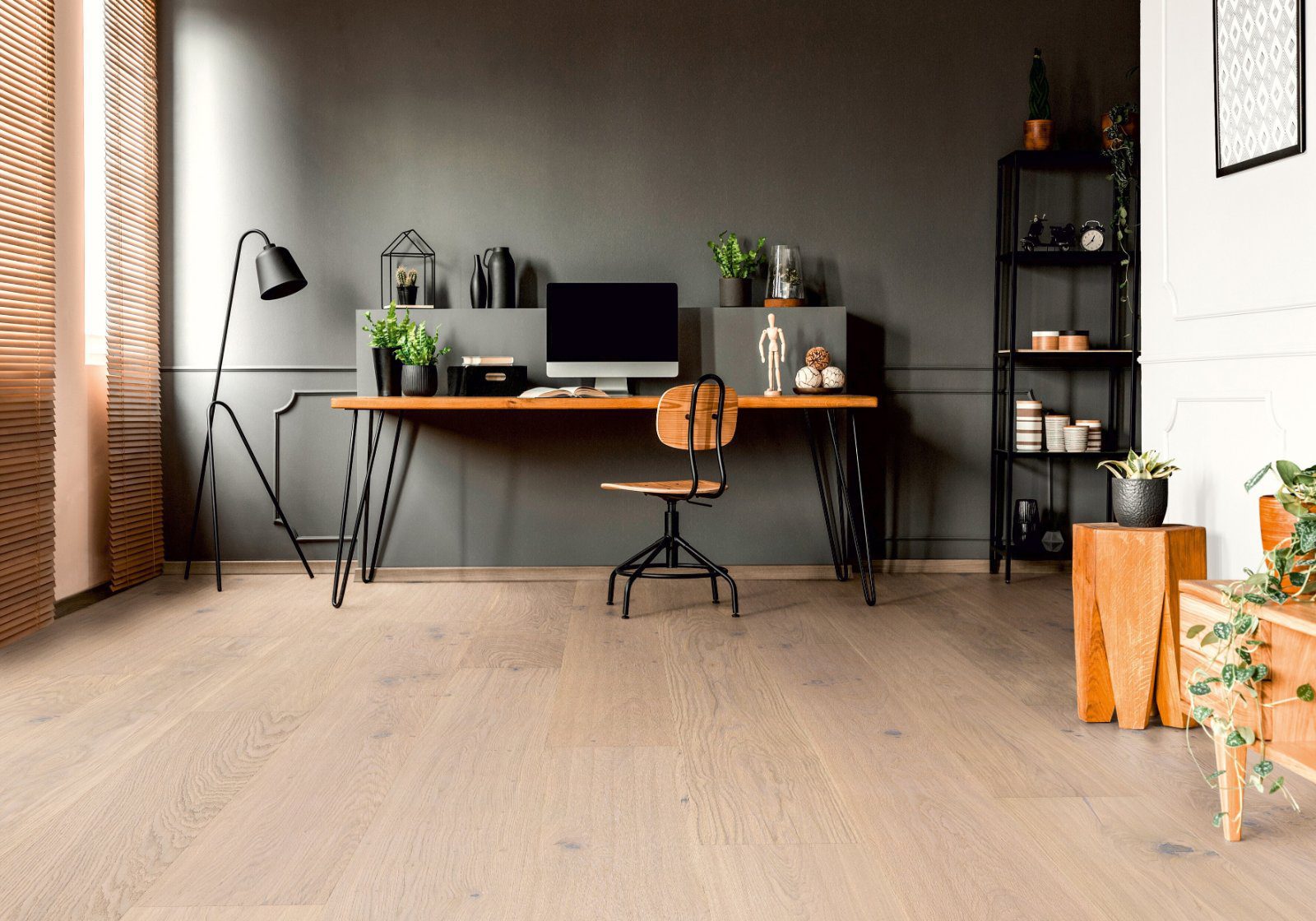 Tammeparkett Thede & Witte Boston XL, oksaline, käsitsi hööveldatud, valgeõlitatud, 1-lip, 2200 x 260 x 15 mm – vaade 2