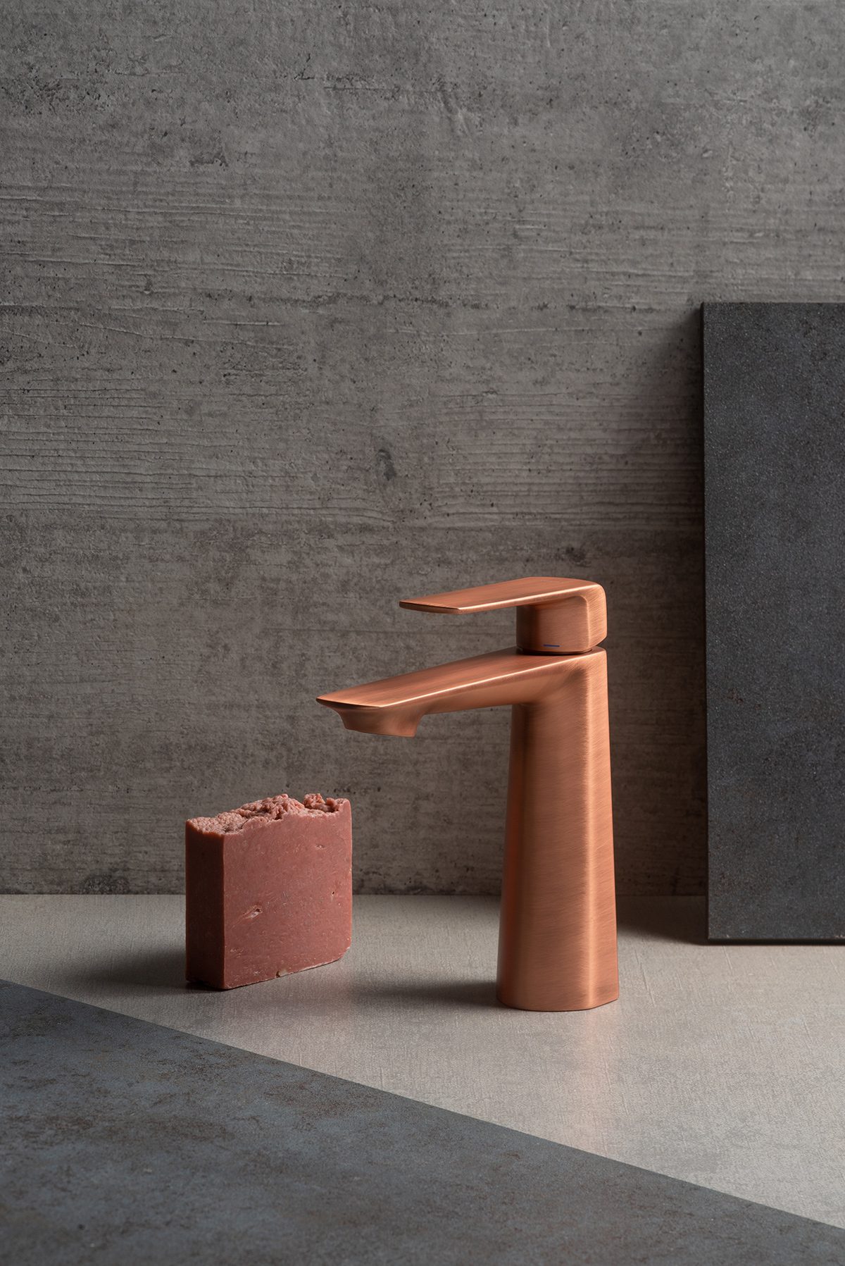 Valamusegisti Emmevi Stele 99003, pop-up põhjaklapiga – vaade 3