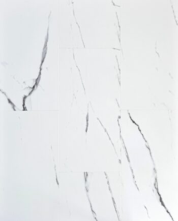 Veekindel SPC vinüülplaat Bianco Carrara, 30,5x61 cm, 5,5 mm, integreeritud alusmaterjaliga
